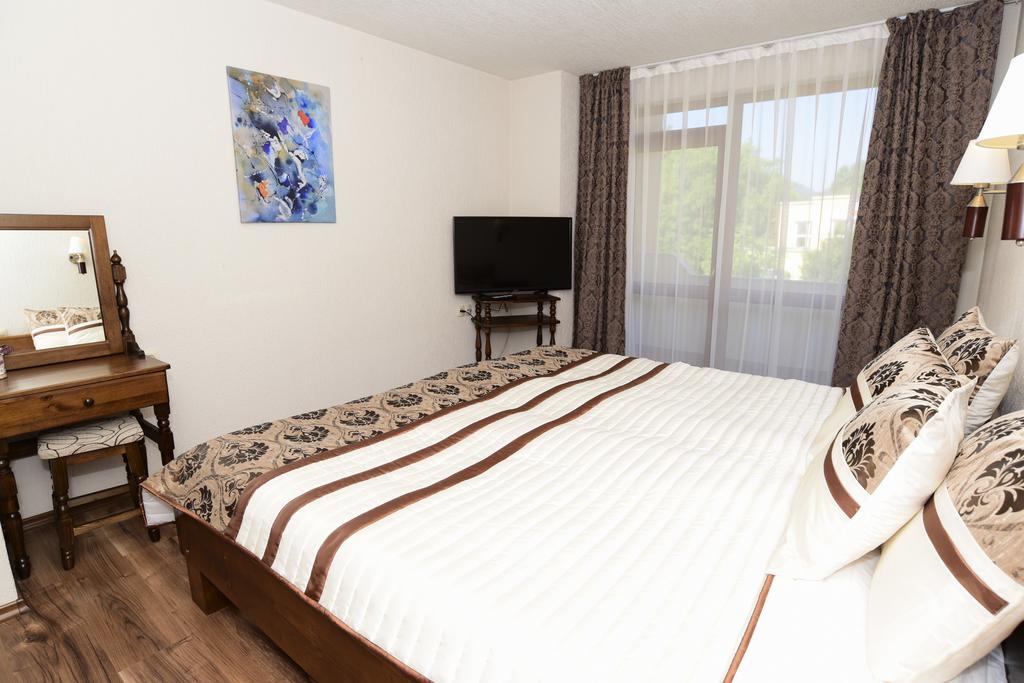 Guesthouse Nefertiti Smolyan Ngoại thất bức ảnh