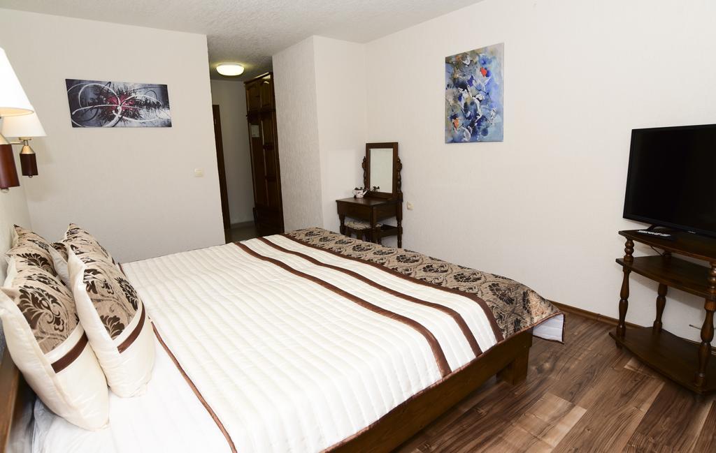 Guesthouse Nefertiti Smolyan Ngoại thất bức ảnh